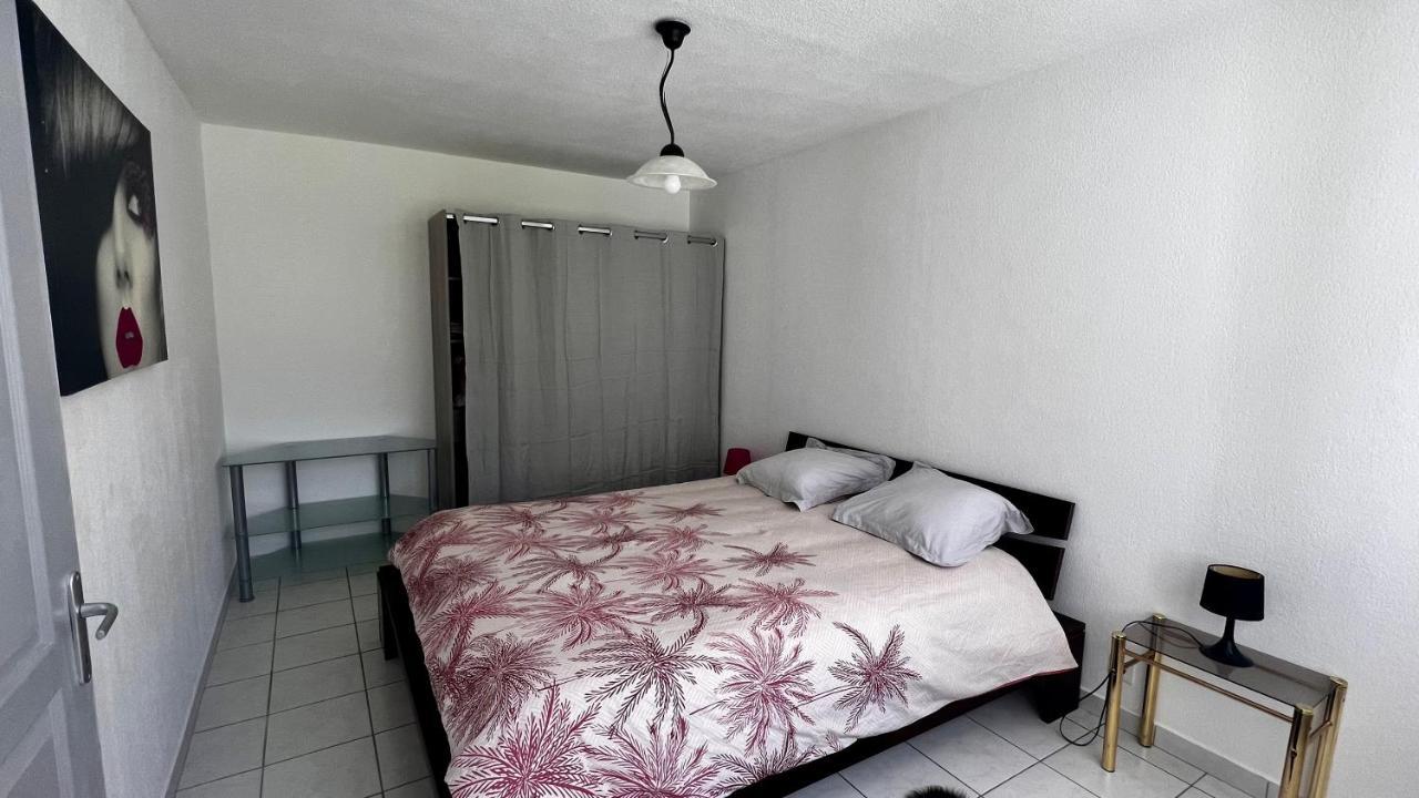 Superbe Appartement Aubessagne Ngoại thất bức ảnh